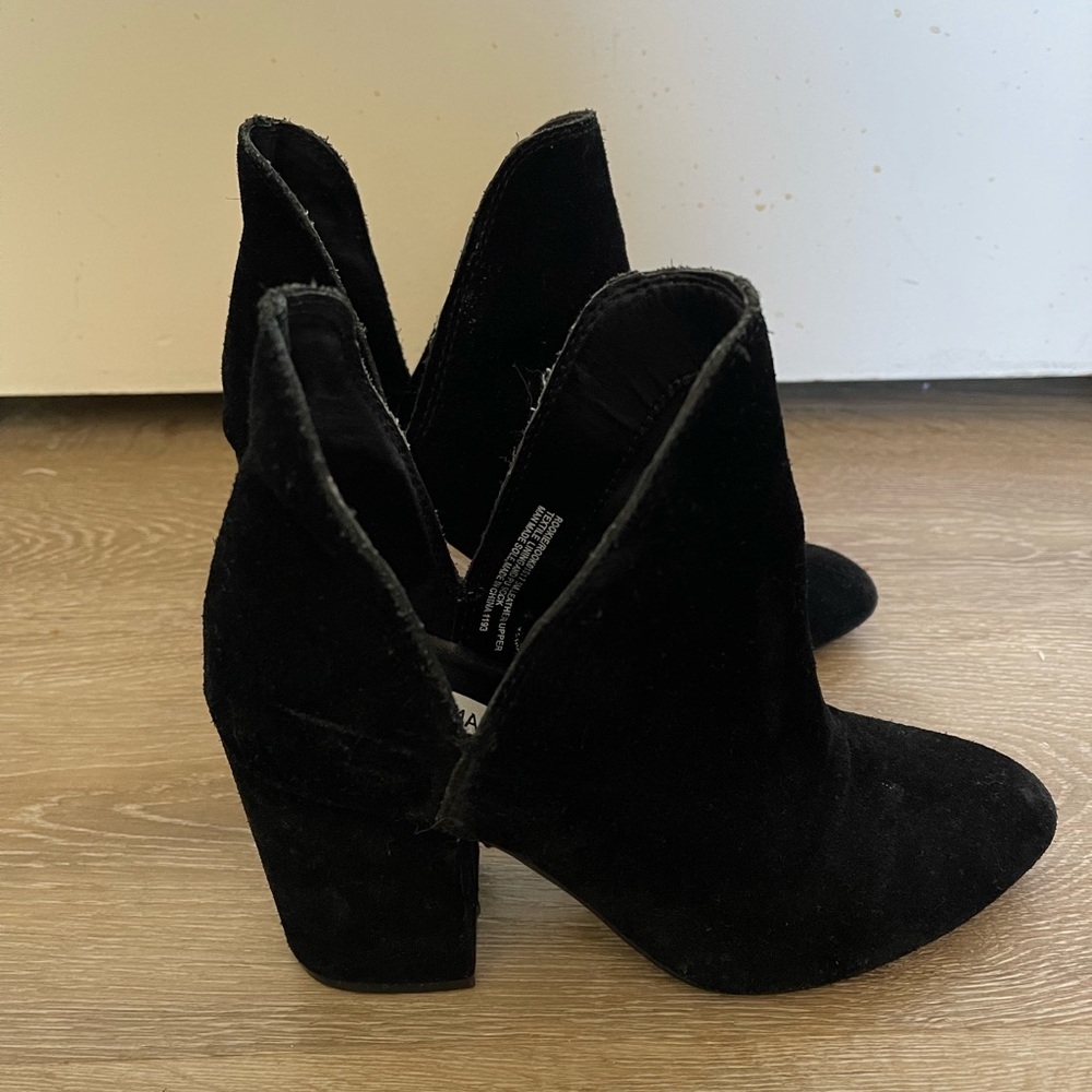 Black Steve Madden Booties